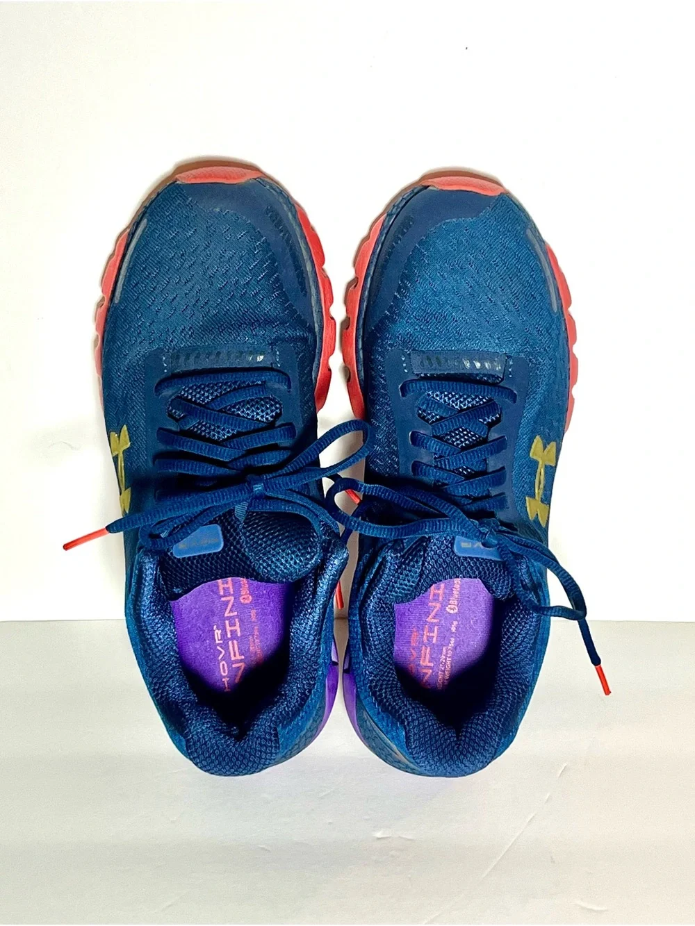 Under Armour HOVR Infinite 2 Navy Blue Running shoes with Coral Accents Size 8